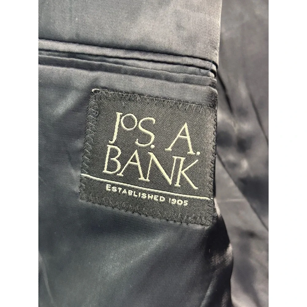 Jos. A. Bank 📏 measurements
